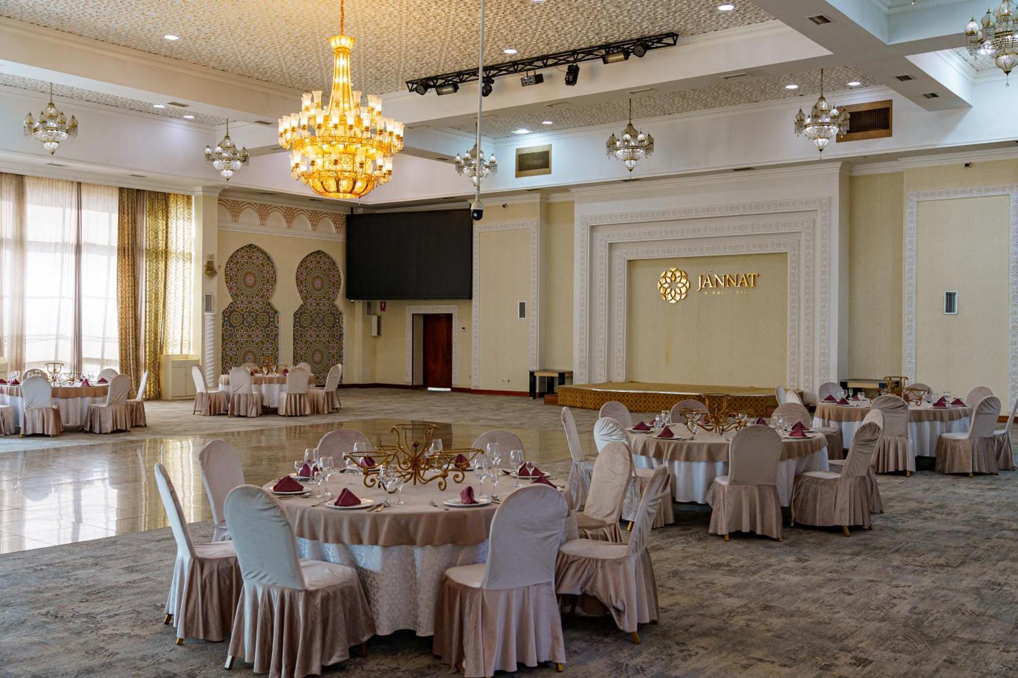 Jannat Resort Osch Exterior foto